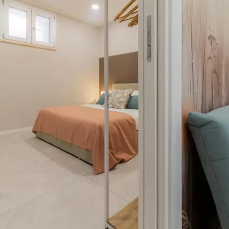 Natura E Terra Marmore Lägenhet